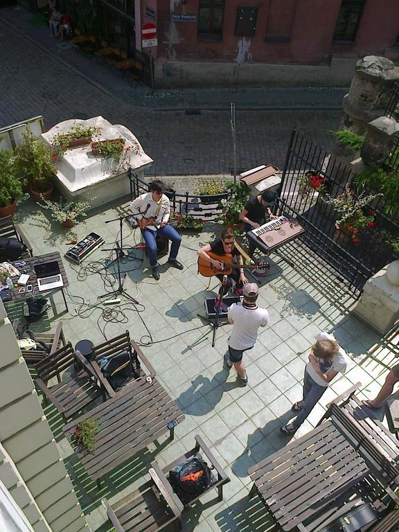 Hill Inn Poznan Ngoại thất bức ảnh