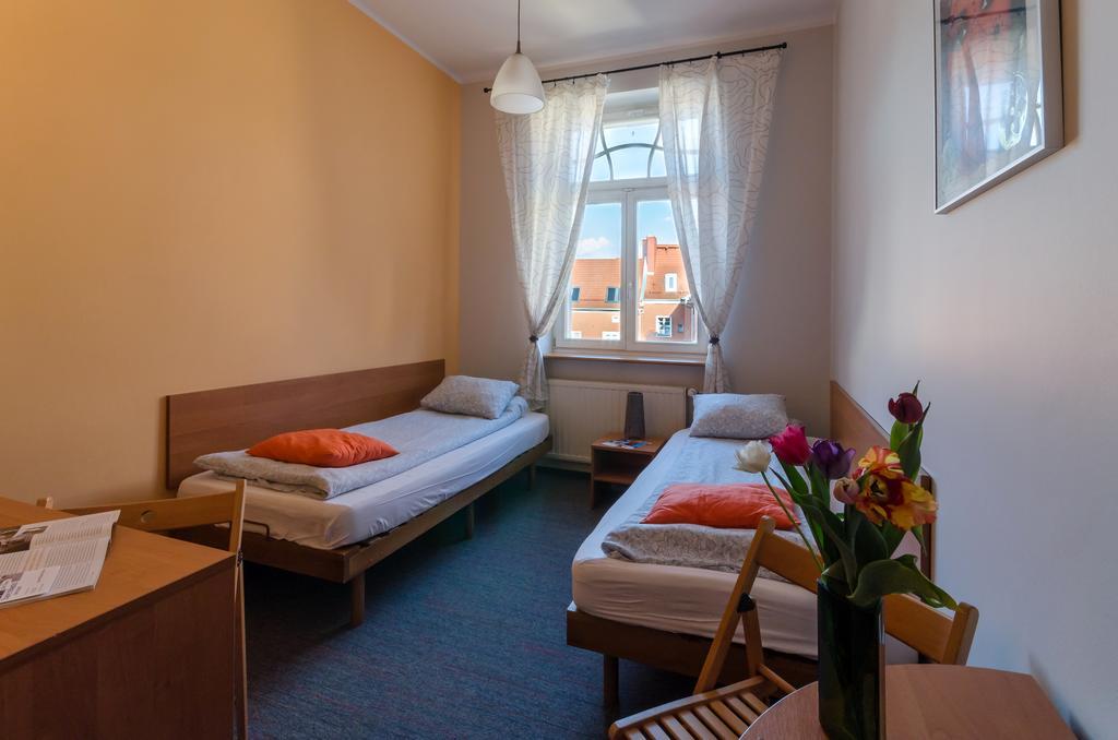 Hill Inn Poznan Ngoại thất bức ảnh