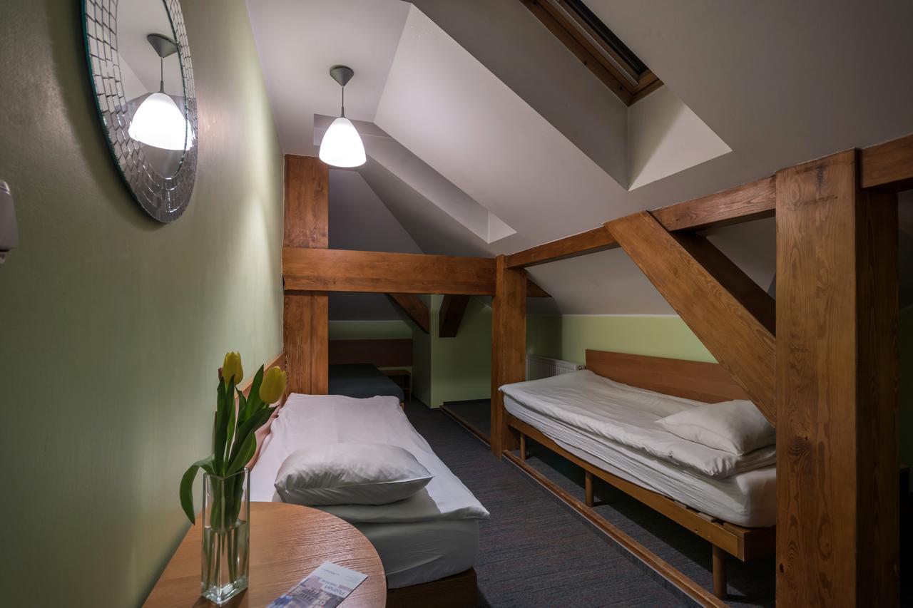 Hill Inn Poznan Ngoại thất bức ảnh