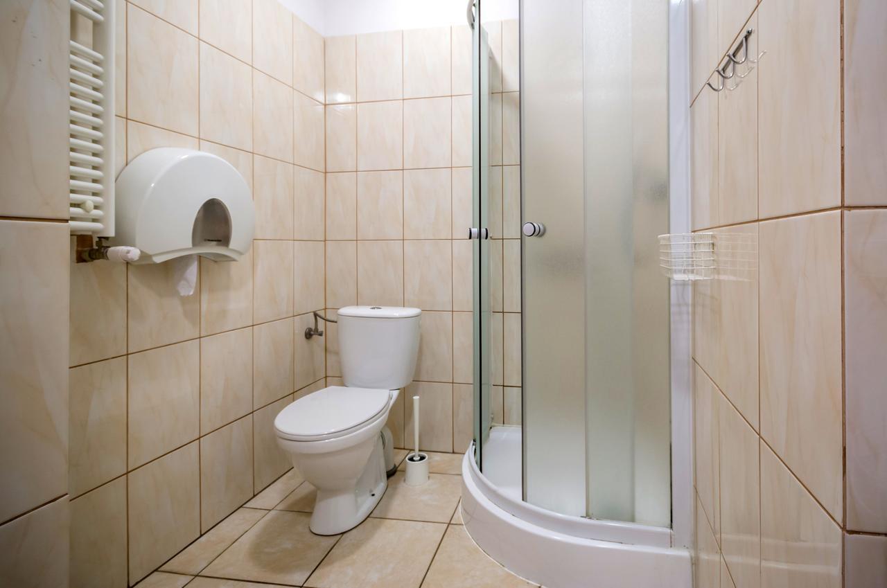 Hill Inn Poznan Ngoại thất bức ảnh