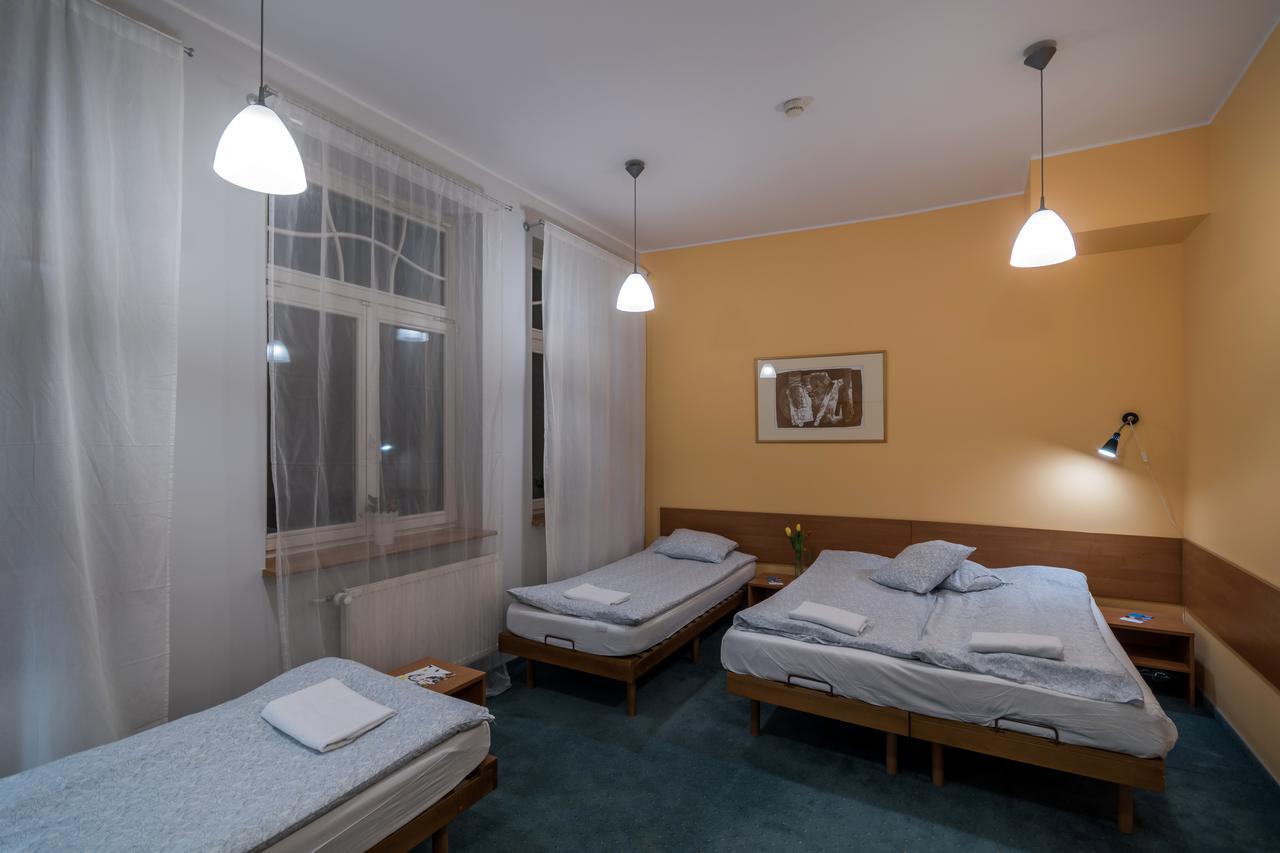 Hill Inn Poznan Ngoại thất bức ảnh