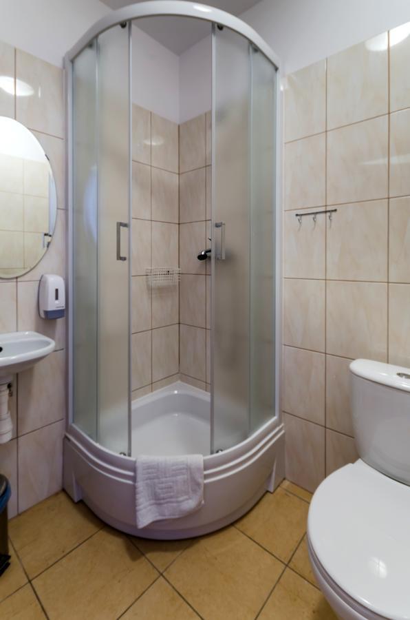 Hill Inn Poznan Ngoại thất bức ảnh