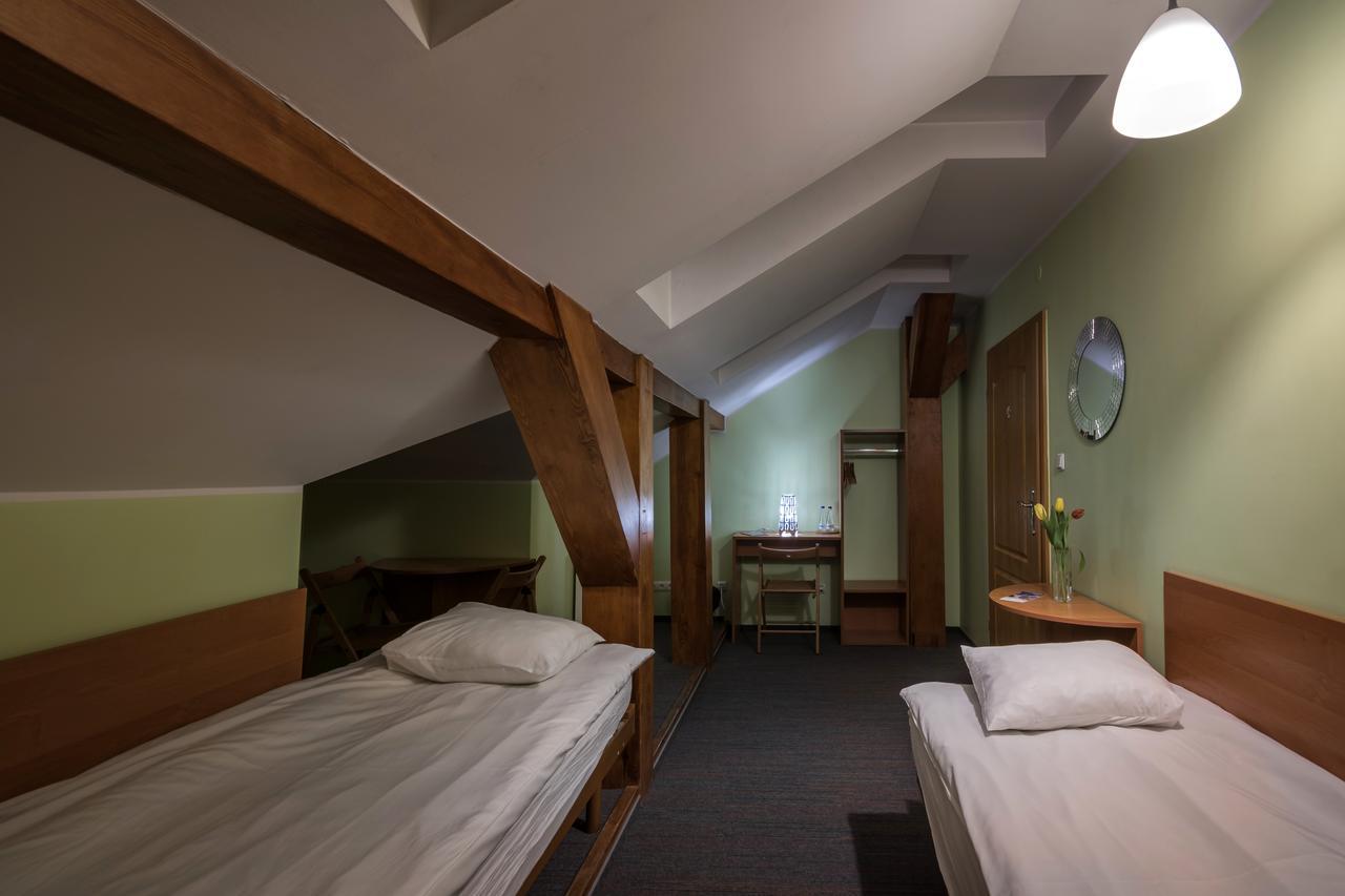 Hill Inn Poznan Ngoại thất bức ảnh