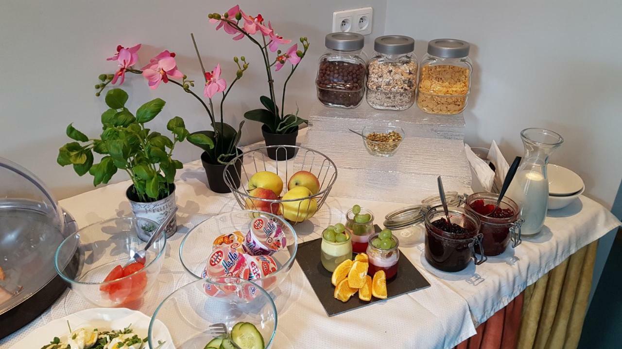 Hill Inn Poznan Ngoại thất bức ảnh