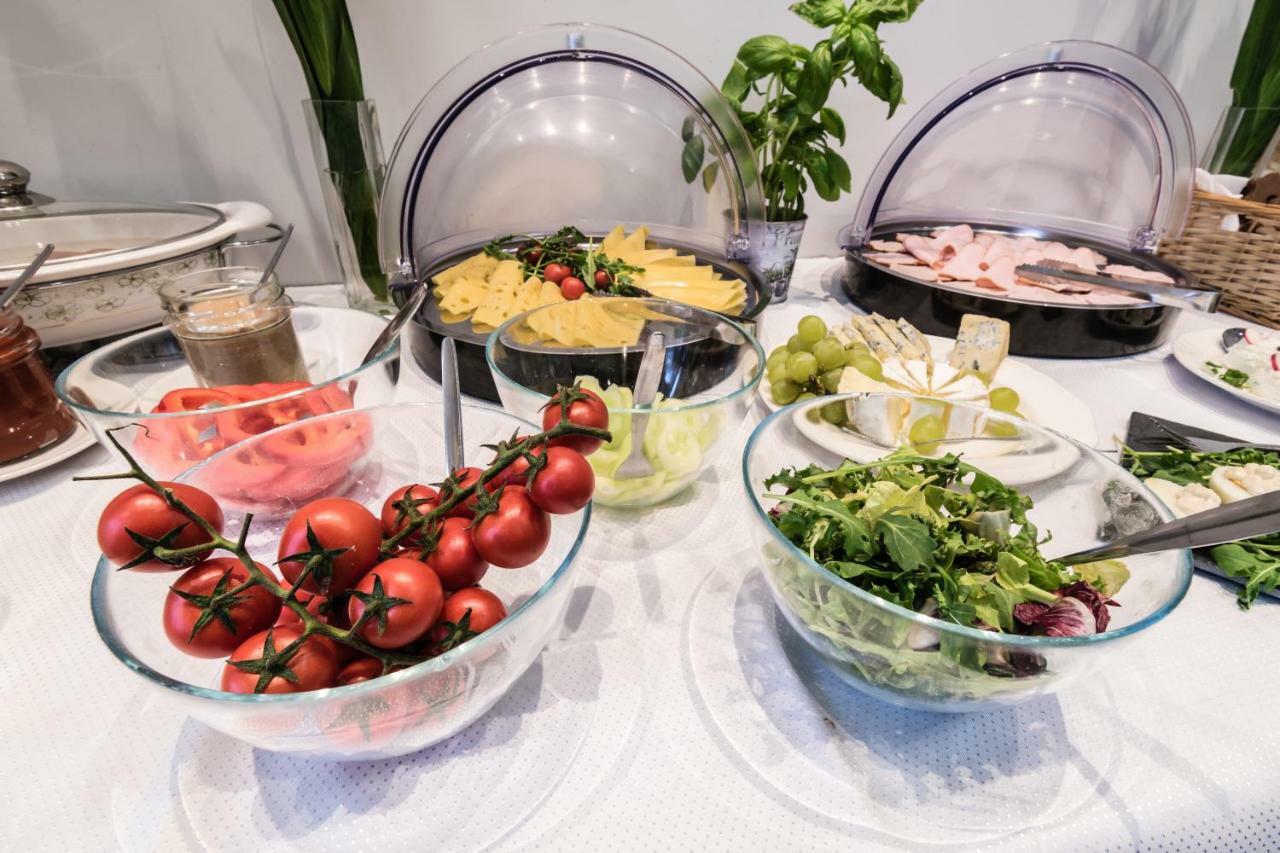 Hill Inn Poznan Ngoại thất bức ảnh